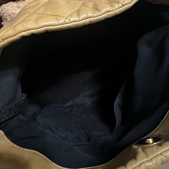 CHANEL Authentic Calfskin Leather Quilted Chain Tote Tan Medium - Picture 16 of 16